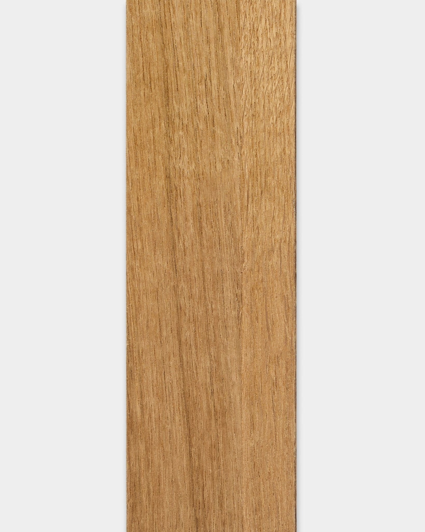 Vertical WoodUpp Akupanel in Rustic Brown Oak, 240 cm, featuring smooth light brown wood slats with visible natural grain against a white background.