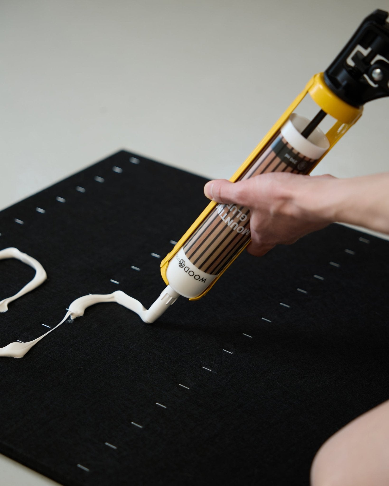 Panel Insert Grout Installation Products | Grout Gun / 290 ml for Akupanels